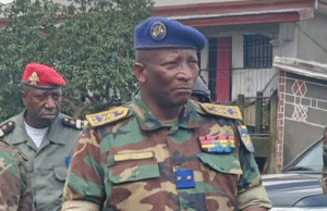 Air Commodore Eba Eba : l’ aviateur à la tête des troops